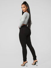 black skinny jeans